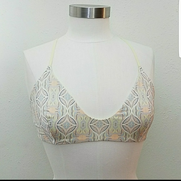 69. 🆕️ Free People Intimates Racerback Bralette - Picture 4 of 7